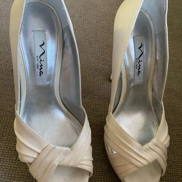 Heels - Picture 2 of 4